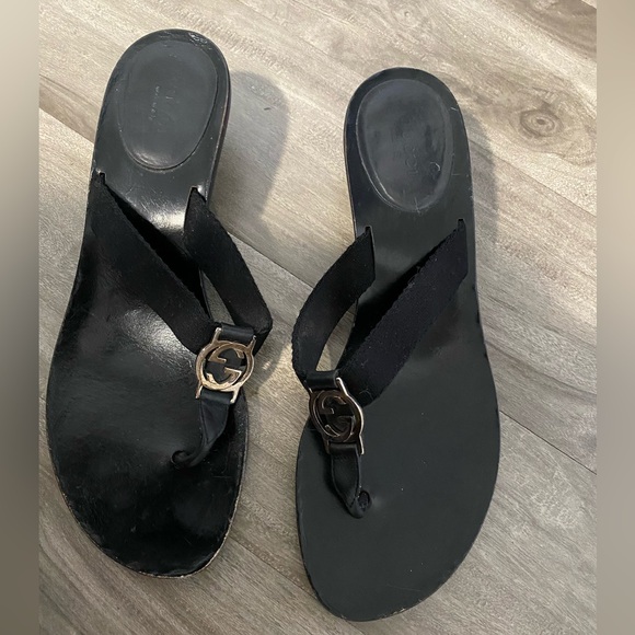 Gucci Black Sandals - Picture 3 of 12